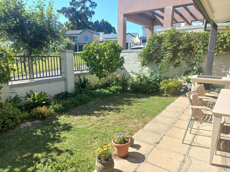 3 Bedroom Property for Sale in Somerset West Western Cape